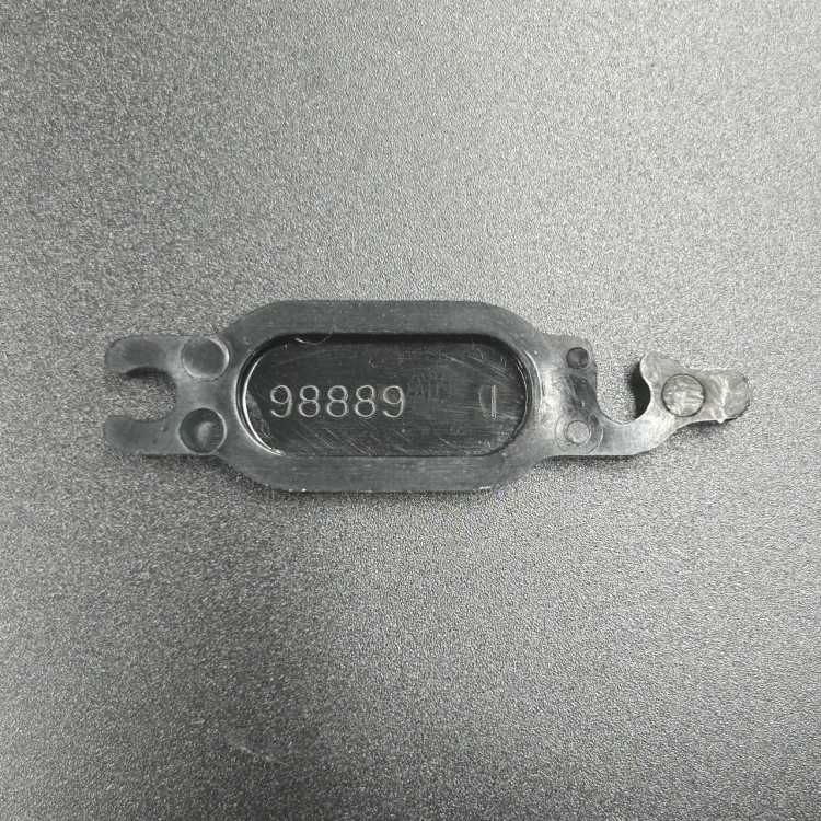 Защелка кабеля пластиковая Mercury 135-150 (Quicksilver), арт. 98889,          MERCURY 