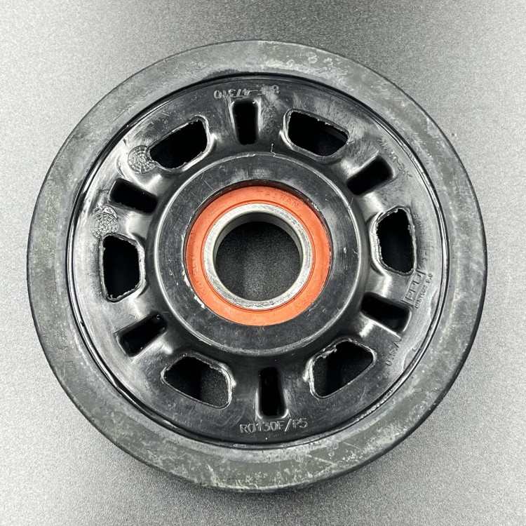 Ролик трака Yamaha Vk540 (8HF-47310-10) (Yamaha), арт. 8HF-47310-10,          YAMAHA 