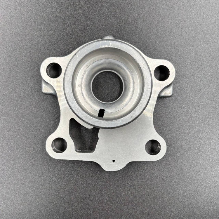 Основание помпы охлаждения Yamaha 30-70, арт. 663-44341-00-TW,          SINERA  Основание помпы охлаждения Yamaha 30-70, арт. 663-44341-00-TW,          SINERA