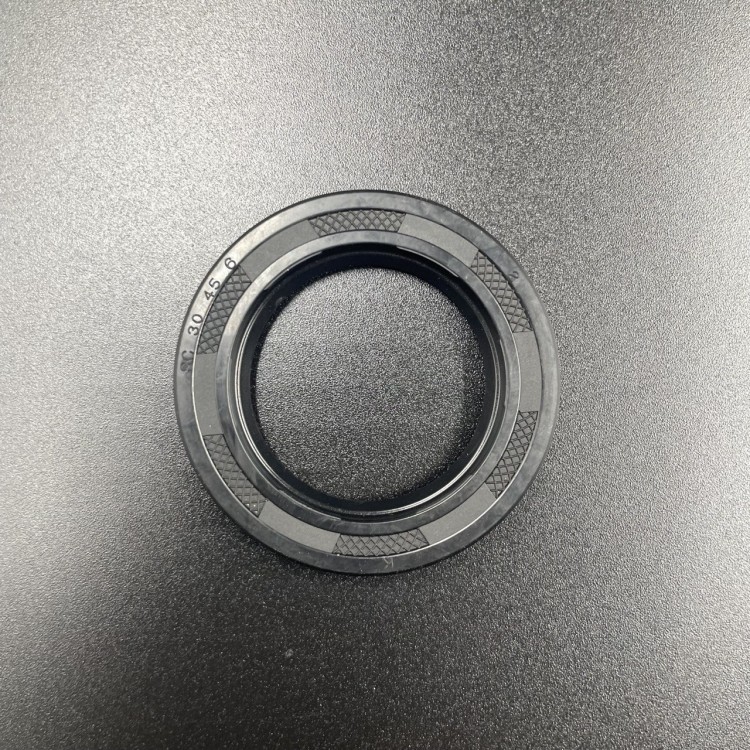 Сальник Suzuki (09282-30006) (30x45x6) (Omax), арт. 09282-30006-TW,          OMAX 