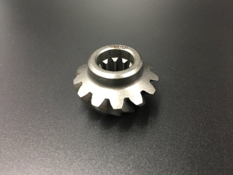 Шестерня вертикального вала (Пиньон) Tohatsu 8-9.8 (3B2-64020-0) (Omax2), арт. 3B2-64020-0_OM,          РРЦ РАЗНОЕ 