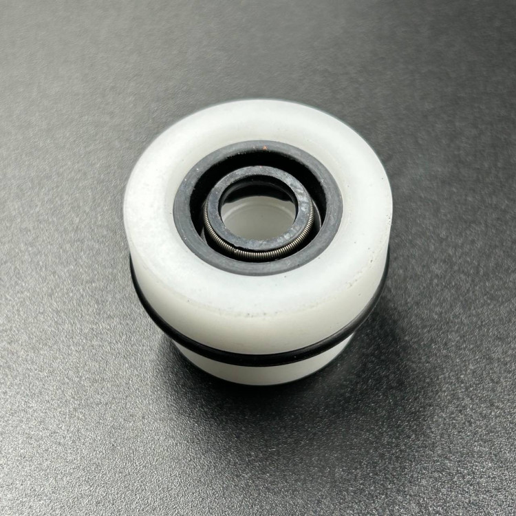 Втулка вала реверса Mercury 30-60 (Quicksilver), арт. 813696A2,          MERCURY 