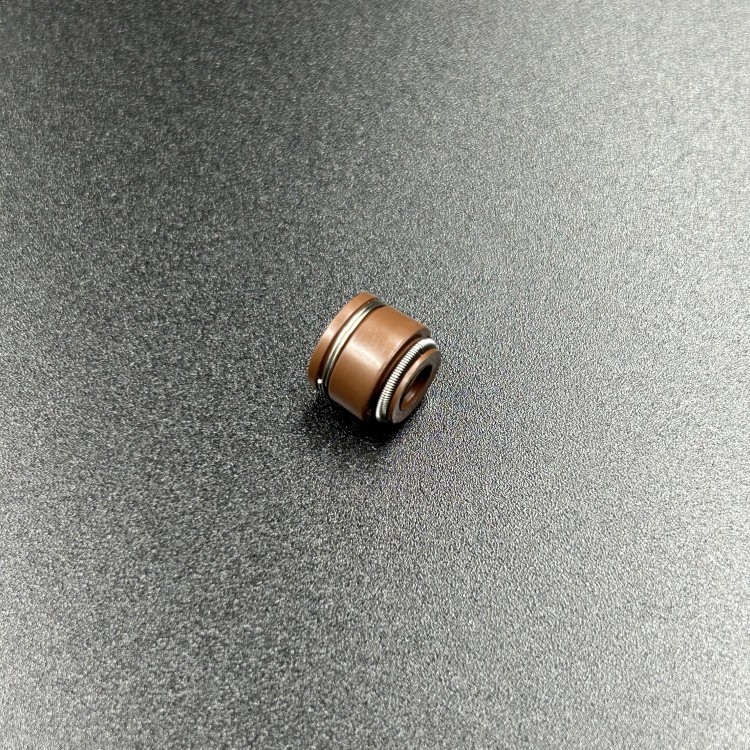 Маслосъемный колпачек CFM X5/X6/X8 (ZIBO), арт. 0010-022500-K,          ZIBO 