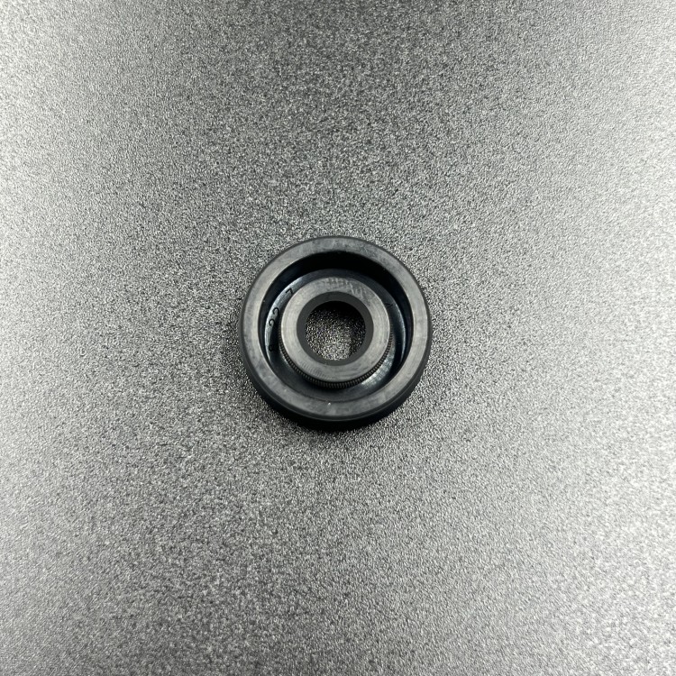 Сальник Suzuki (09282-08005) (8x22x7) (Omax), арт. 09282-08005-TW,          OMAX 