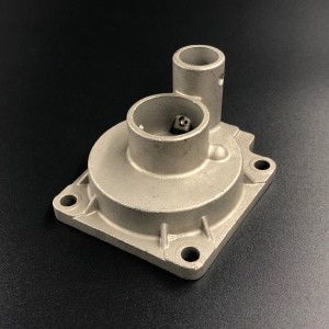 Корпус помпы охлаждения Suzuki DT20-40, DF40-50 (17411-94421; 17410-92L00)