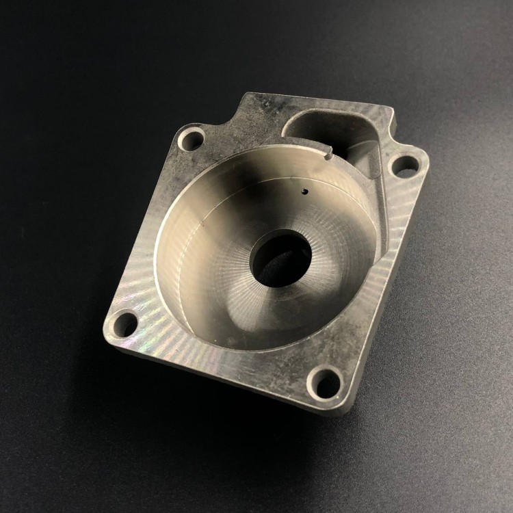 Корпус помпы охлаждения Suzuki DT20-40, DF40-50 (17411-94421; 17410-92L00), арт. 17410-94431-TW,          SINERA  Корпус помпы охлаждения Suzuki DT20-40, DF40-50 (17411-94421; 17410-92L00), арт. 17410-94431-TW,          SINERA