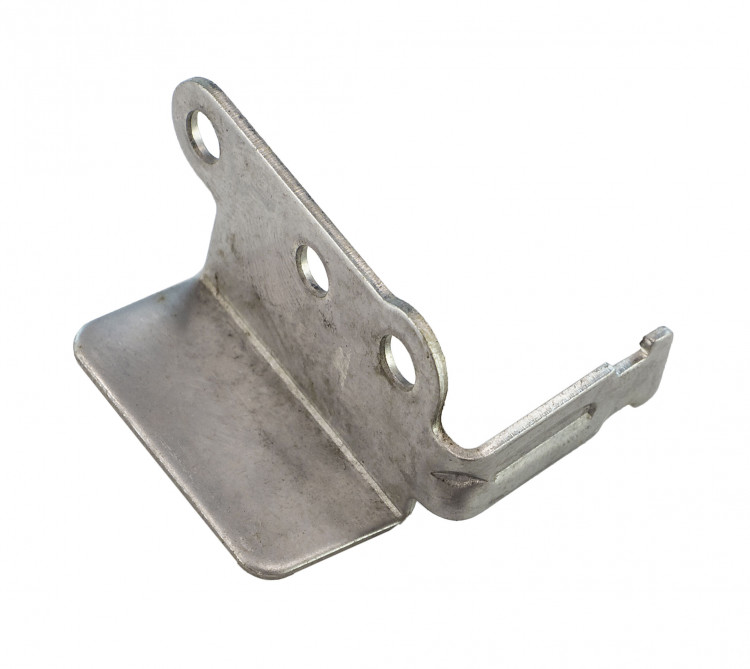 Кронштейн кнопки нейтрали Suzuki DF8A/9.9A, арт. 3772699J10000,          SUZUKI  Кронштейн кнопки нейтрали Suzuki DF8A/9.9A, арт. 3772699J10000,          SUZUKI