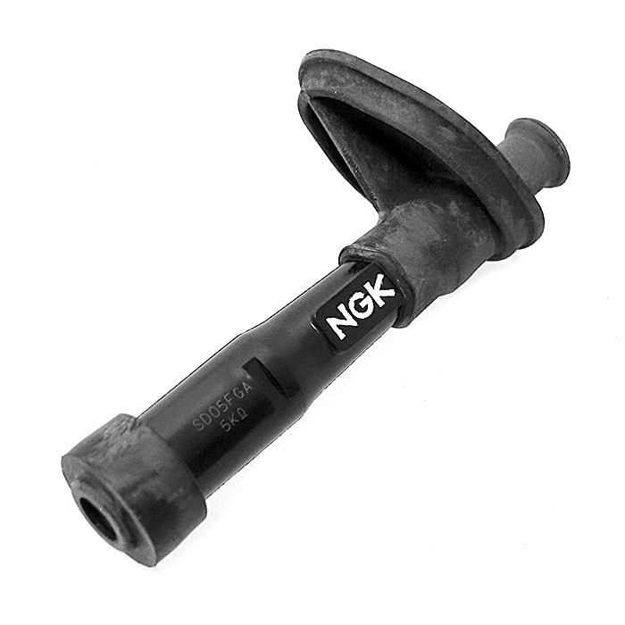 SD05FGA Колпачок свечи зажигания, арт. 8683,          NGK 