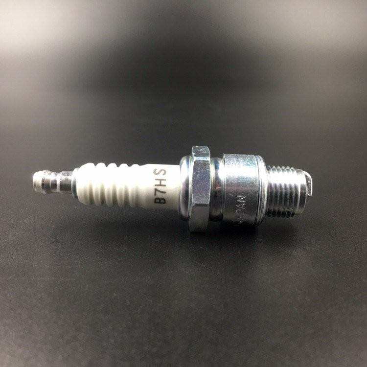 Свеча зажигания NGK B7HS (BR7HS-10), арт. B7HS,          NGK 