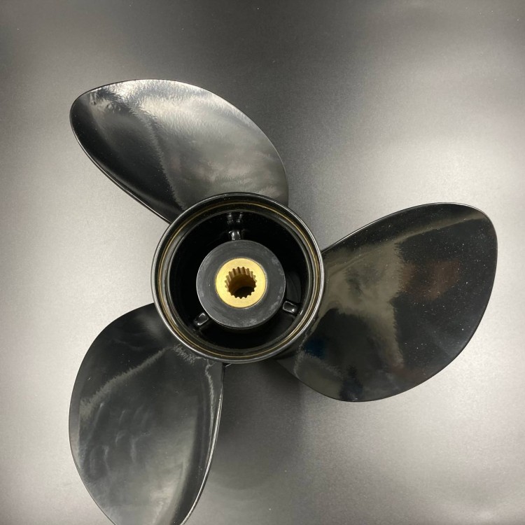 Гребной винт правого вращения VOLVO Sx Soltiga3 (3x15 1/4x20) (Polastorm), арт. 5597-3153-20,          POLASTORM 