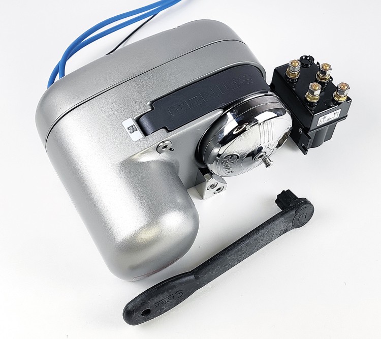 Якорная лебедка «Genius free-fall», 800W, 12V, 8 мм, арт. 10236163,          Quick 