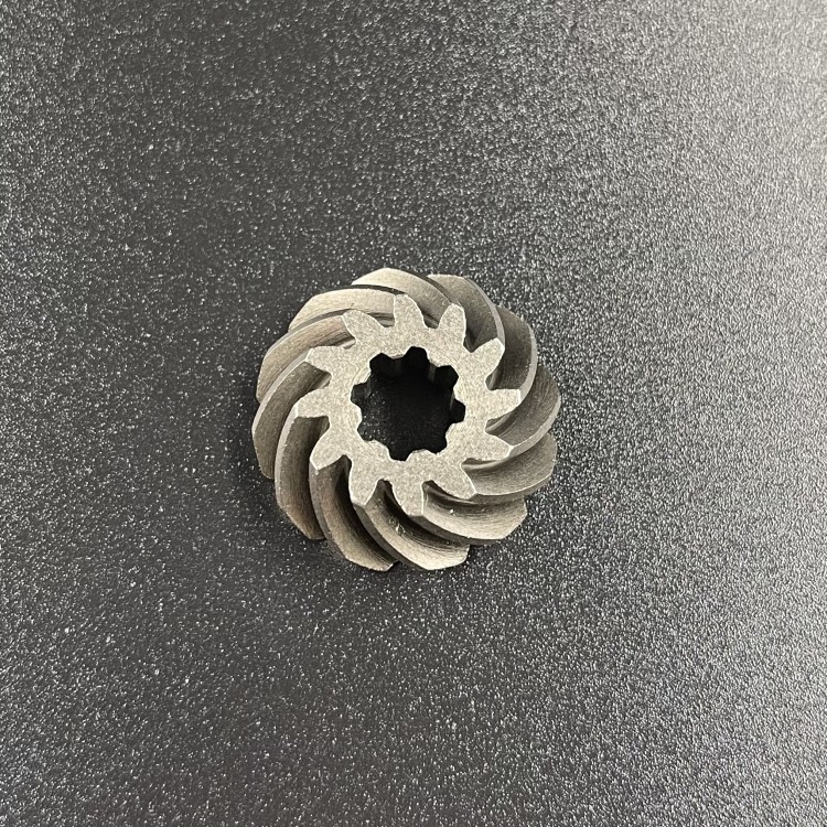 Шестерня вертикального вала (Пиньон) Suzuki DF4-6, DF4-6(A) (57311-98601) (Omax), арт. 57311-98601-TW,          OMAX 