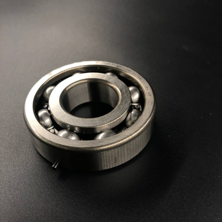 Подшипник шариковый Suzuki DT20-85 (30x72x19) (Kacawa), арт. 09262-30055-TW,          KACAWA 