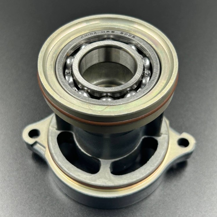 Обойма гребного вала Yamaha 9.9-15, F9.9-20(в сборе) (YUELANG), арт. 683-45361-02-8D-K,          TAIZHOU YUELANG POWER TECHNOLOGY 