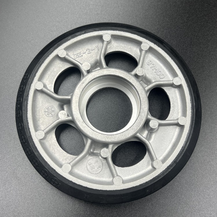 Ролик трака Yamaha BR250, VK540, VK10 (04-116-96) (Yamaha), арт. 87M-47320-00,          YAMAHA 