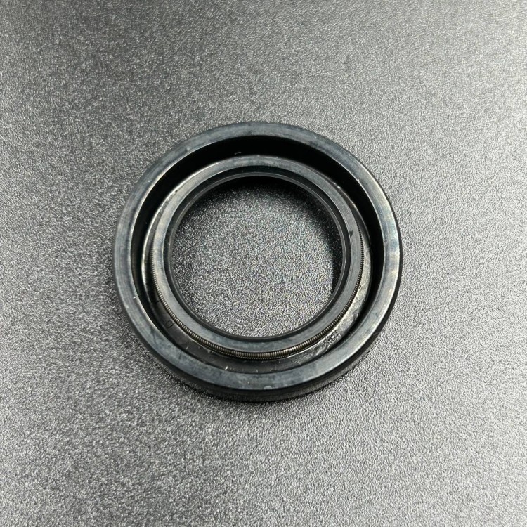 Сальник Yamaha (93101-23070) (23x37x6) (Yamaha), арт. 93101-23070,          YAMAHA 