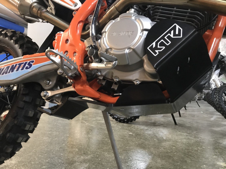 KTZ Avantis Enduro 250 ARS (ZS172FMM) 2021 Защита двигателя мотоцикла, арт. 601.06,          KTZ 