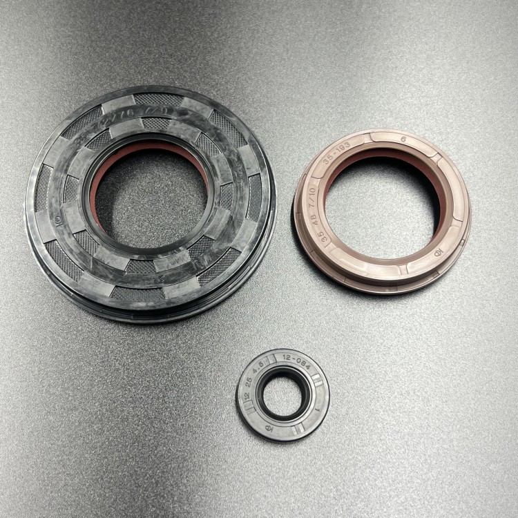 Полный комплект прокладок  Polaris 600 EFI (2016-2018) (KINETIX), арт. 09-711327,          KINETIX 