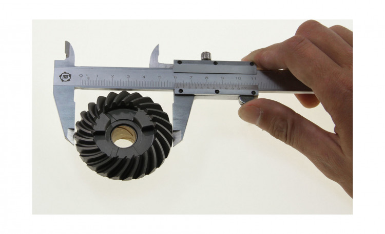 Шестерня редуктора Suzuki DT/DF9.9-15 (переднего хода), арт. 5751090L00000,          SUZUKI 