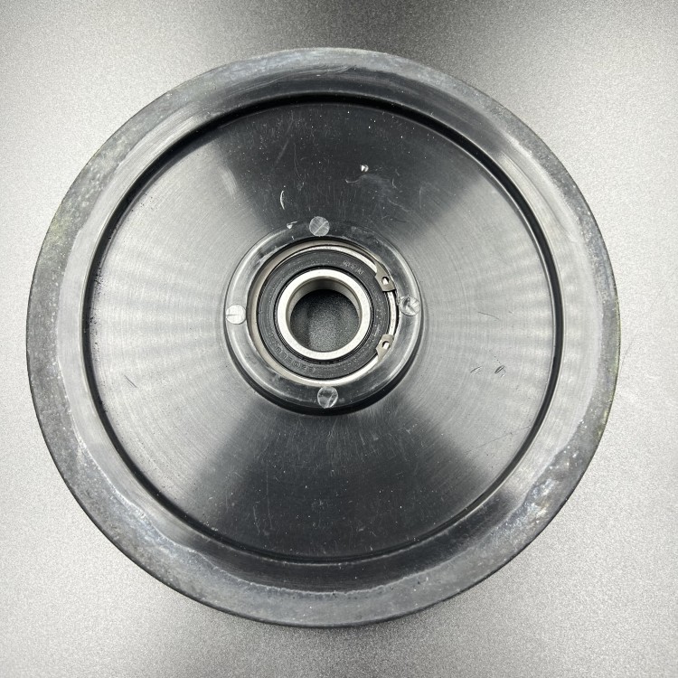 Ролик трака Yamaha VK10, VK540, RS10,90 (Yamaha), арт. 8AC-47550-00,          YAMAHA 