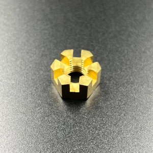 Гайка крепления гребного винта Yamaha 6-15, F6-20 (PREMARINE)