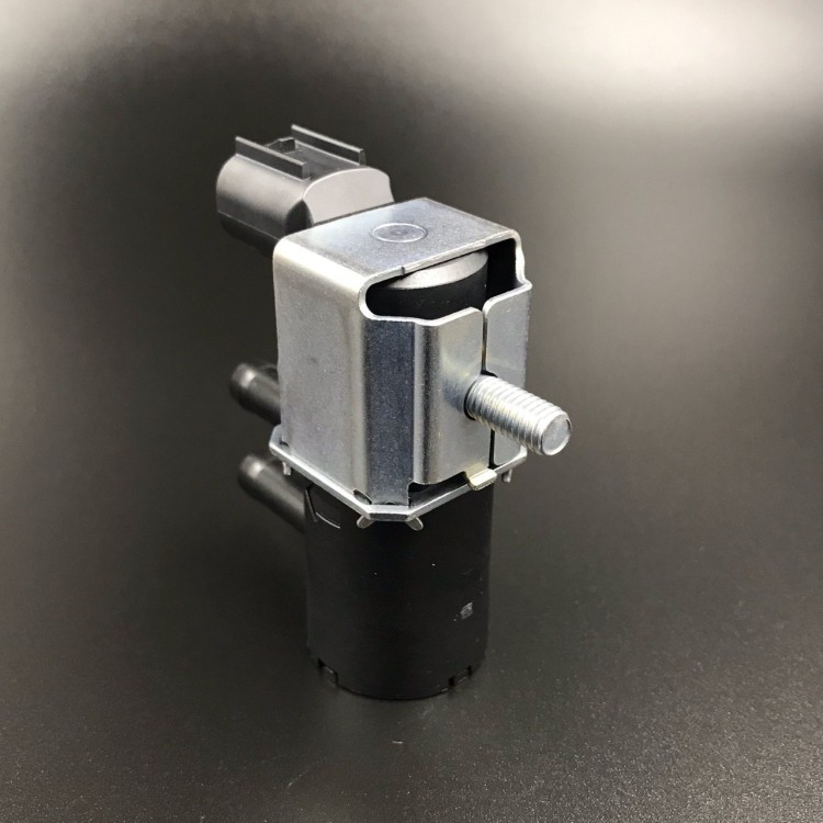 Клапан вакуумный Suzuki DF25-30(A) (Suzuki), арт. 18117-78K00,          SUZUKI 