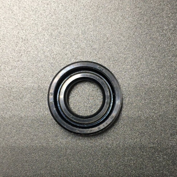 Сальник Yamaha (93101-11M23) (11.8x22x7) (Yamaha), арт. 93101-11M23,          YAMAHA 