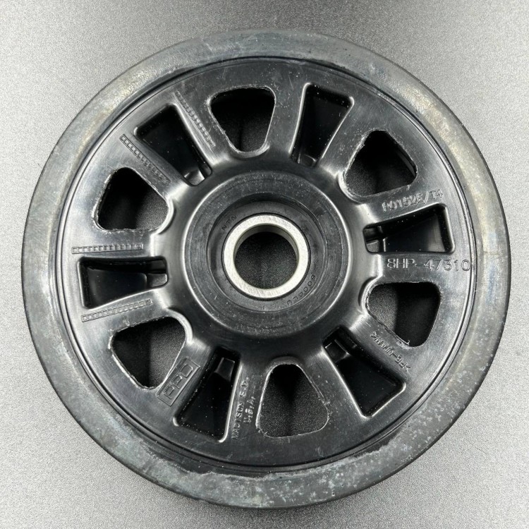 Ролик трака Yamaha(средний)VK Professional,Venture TF,VK540 (с 2013 г.) (Yamaha), арт. 8HP-47310-10,          YAMAHA 