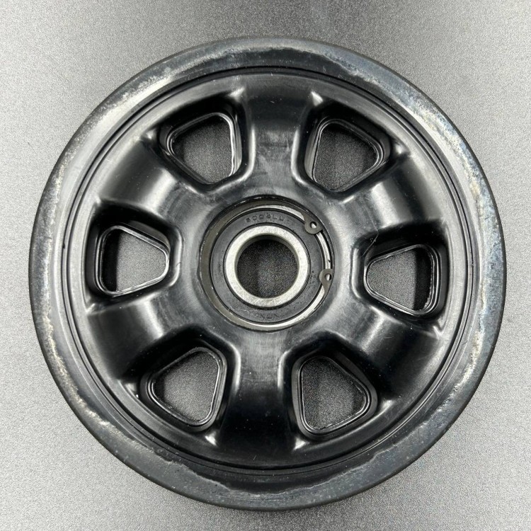 Ролик трака Yamaha(средний)VK Professional,Venture TF,VK540 (с 2013 г.) (Yamaha), арт. 8HP-47310-10,          YAMAHA 