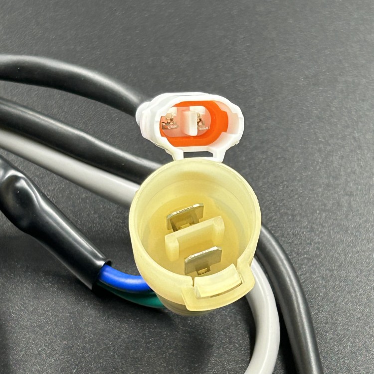 Реле гидроподъема Suzuki DF60-250 (Osaka), арт. 38410-93J12-TW,          OSAKA 