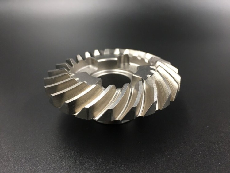 Шестерня заднего хода Suzuki DT,DF9,9-15 (57521-93910) (Osaka), арт. 57521-93910-TW,          OSAKA 