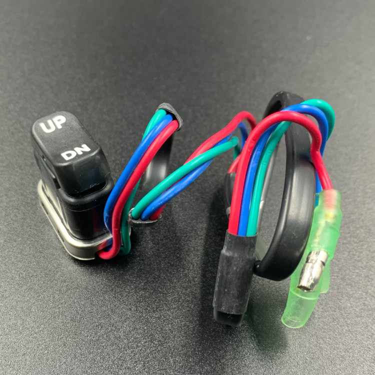 Кнопка гидроподъема Yamaha 703, арт. 703-82563-02-RT,          РРЦ РАЗНОЕ 