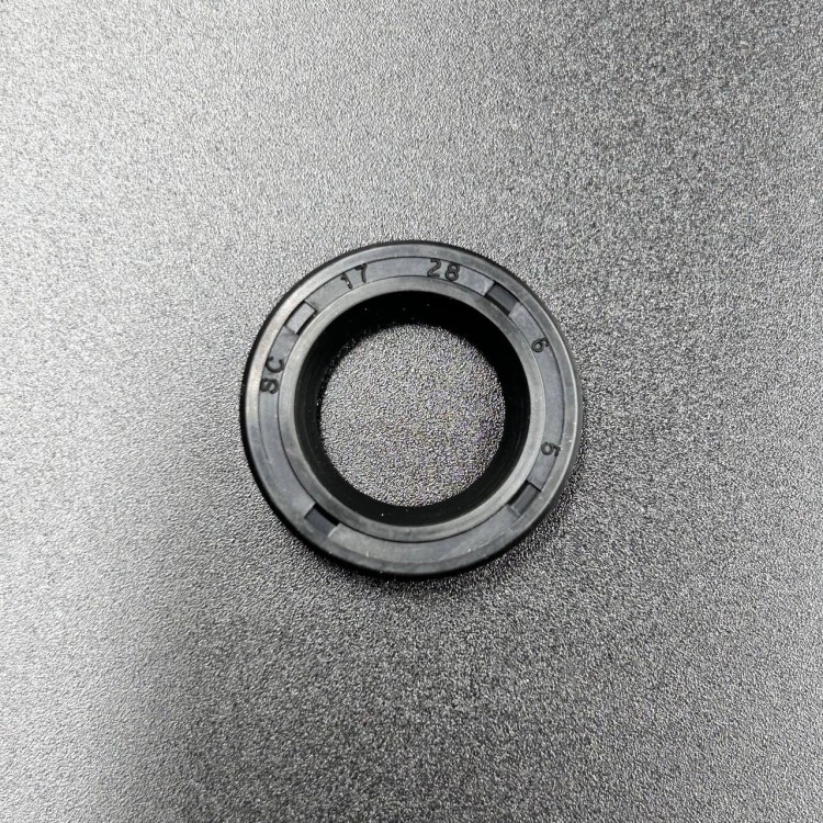 Сальник Suzuki (09282-17007) (17x28x6) (Omax), арт. 09282-17007-TW,          OMAX 