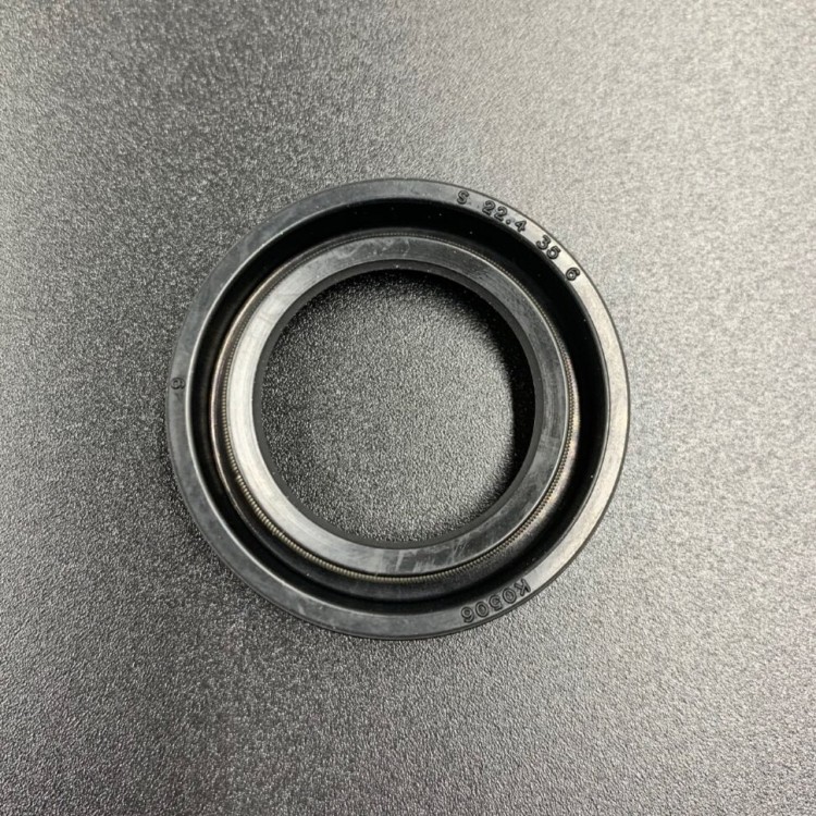 Сальник Yamaha (93101-22M15) (22.4x35x6) (Omax), арт. 93101-22M15-TW,          OMAX  Сальник Yamaha (93101-22M15) (22.4x35x6) (Omax), арт. 93101-22M15-TW,          OMAX