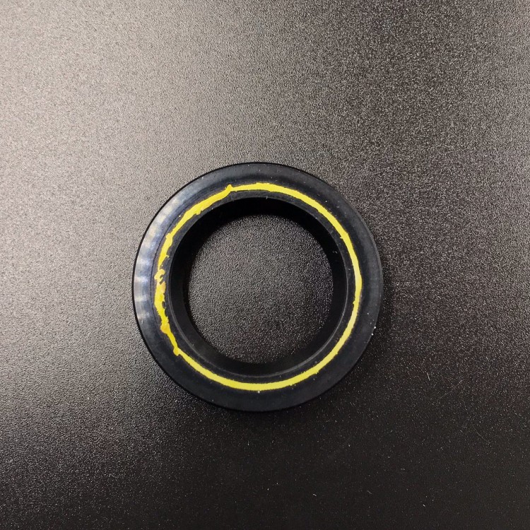 Сальник Suzuki (09282-25001) (25x38x8) (Suzuki), арт. 09282-25001,          SUZUKI 