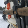 Крепление лопаты на кронштейне к корпусу снегохода, переднее, 50-20-0154-poly  