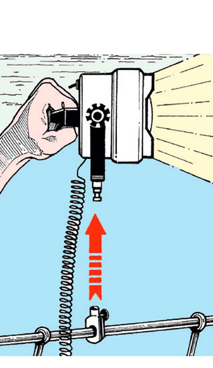 Фара-искатель с креплением на релинг, арт. 10015648,          Osculati 