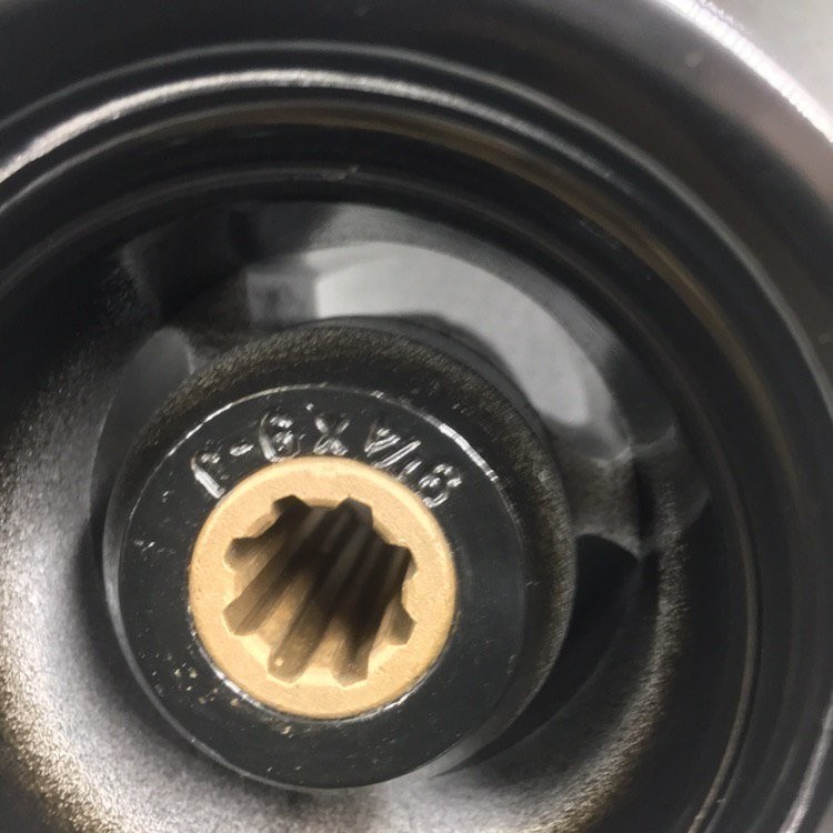 Гребной винт Honda BF8-BF15, BF20D (3x9-1/2x9-1/2), арт. 58130-ZV4-030ZB-TW,          OSAKA 