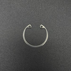 Кольцо стопорное стальное диам. 24 мм RING-RETAINING (Quicksilver)