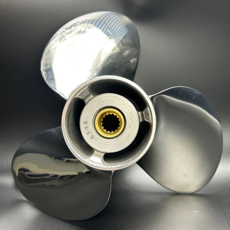 Гребной винт Yamaha 60-140, F70-F130 Stella (3x13 1/2x15) (Сталь) (Polastorm), арт. 4829-3135-15,          POLASTORM 