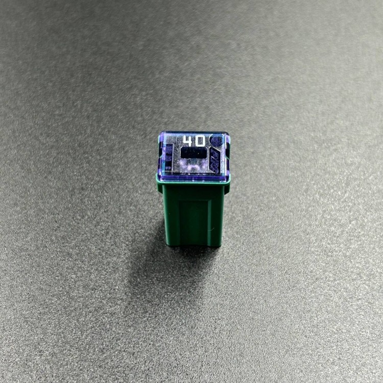 Предохранитель Suzuki DF150-300, DF70-350(A) (40A) (Suzuki), арт. 09481-40401,          SUZUKI 