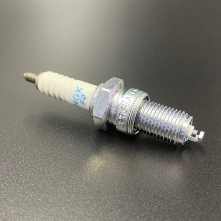 Свеча зажигания 5531 DPR6EA-9 (NGK), арт. DPR6EA-9,          NGK 