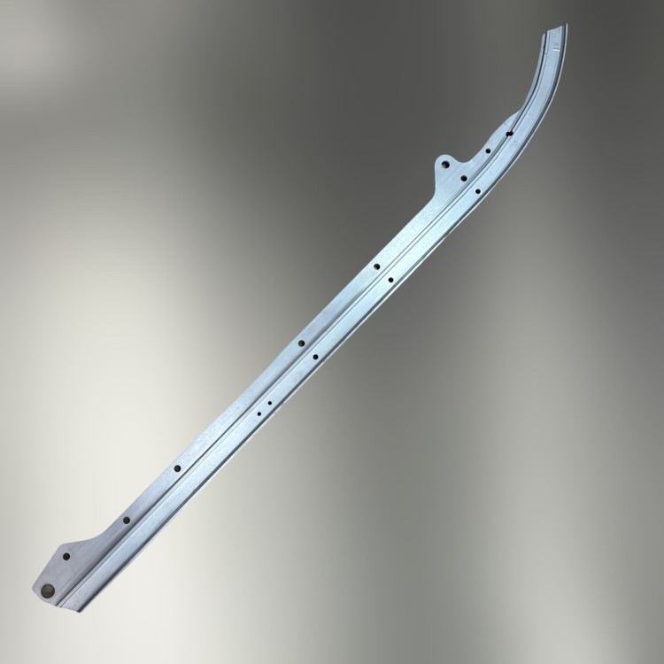 Полоз трака левый Yamaha VK540 III \ RS Viking Professional (Yamaha), арт. 8AC-47411-10,          YAMAHA 