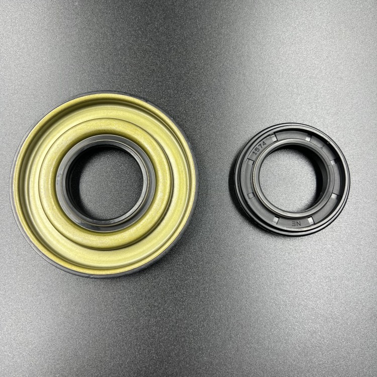 Сальники коленвала (комплект) Yamaha SX500R, VMAX (500-600) (Sinera), арт. 09-55188-TW,          SINERA 