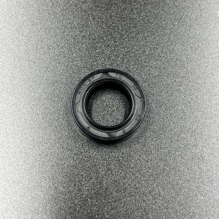 Сальник Honda (91251-ZW9-003) (15x24x5) (WUHU), арт. 91251-ZW9-003-K,          WUHU 