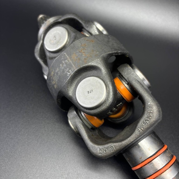 Вал карданный в сборе UNIVERSAL JOINT QS, арт. 814819A2,          MERCURY 