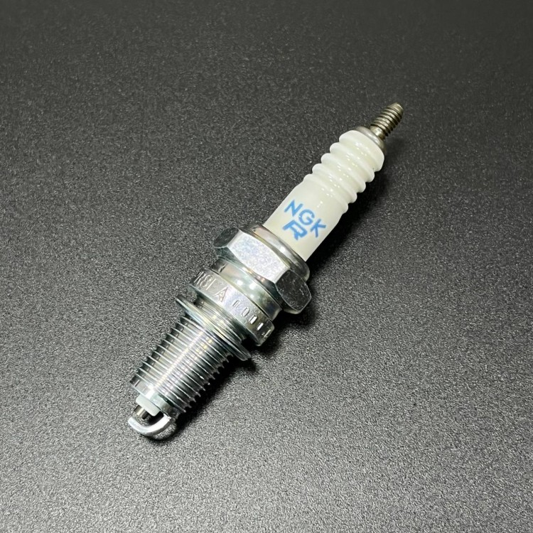 Свеча зажигания DPR8EA-9 (NGK) 94701-00241, арт. DPR8EA-9,          YAMAHA 
