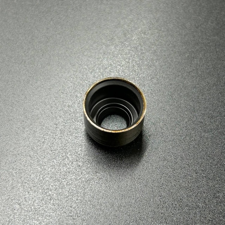 Колпачок маслосъемный Mercruiser 357 MAG BRAVO 4V/357 ALPHA 4V/383 MAG BRAVO 4V(8M0050563) (Quicksil, арт. 8M0050563,          MERCURY 