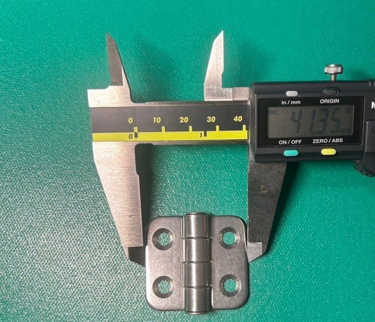 Петля 35х37х2 мм, арт. 11050,          Youthful 