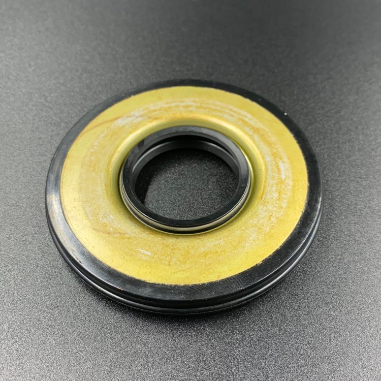 Сальник коленвала снегоход Yamaha VK540 (93103-32095) (32x78x9.5) (RT), арт. 93103-32095-RT,          РРЦ РАЗНОЕ 